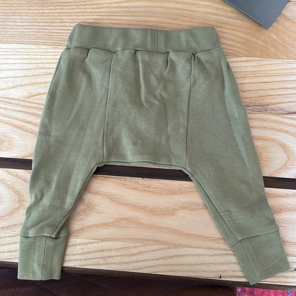 NWOT Parade Harem Pants 0-3 months - Picture 4 of 4